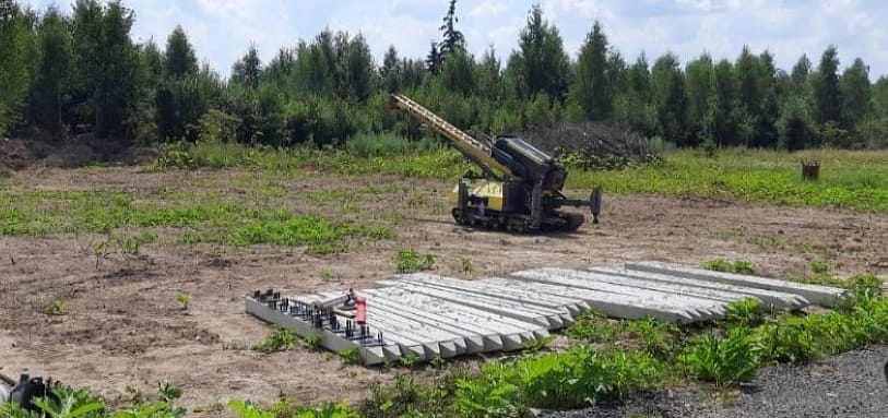 Фундамент на забивных ЖБ сваях