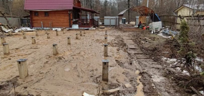Фундамент на забивных ЖБ сваях